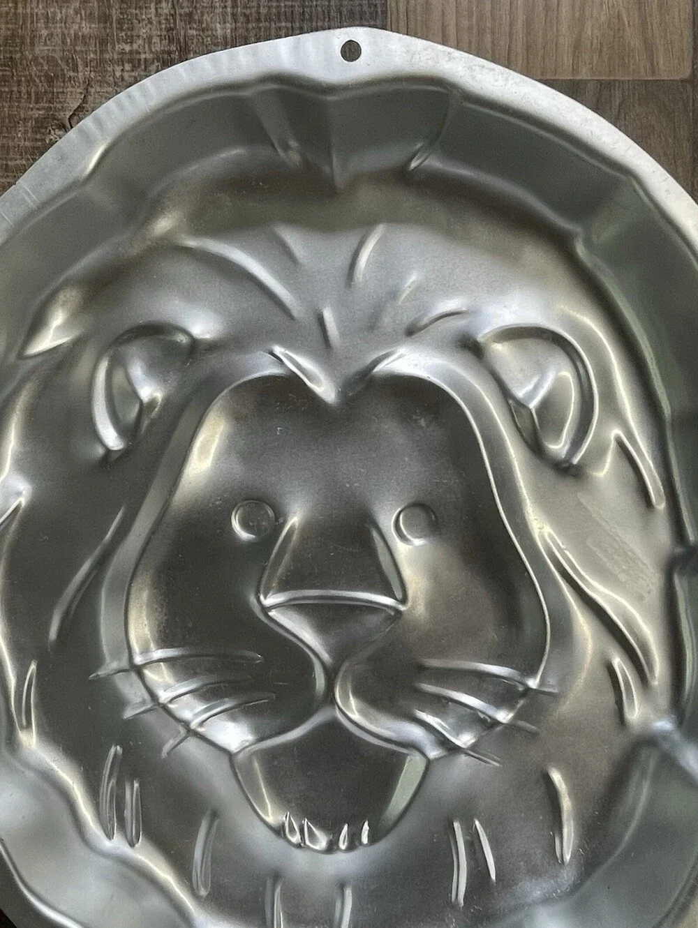 Wilton 1994 Lion Cake Pan Mold 2105-2005 Aluminum Vintage Animal Bakeware